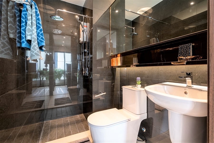 Современный кондоминиму рядом с пляжем Наянг