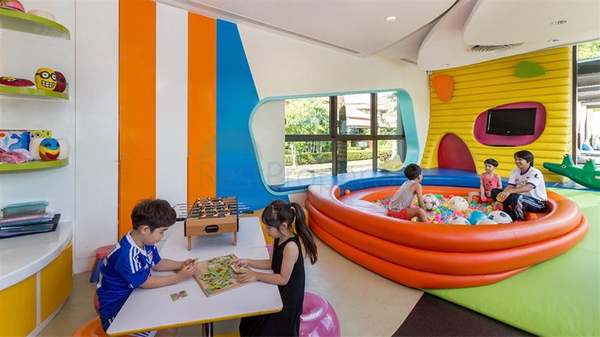 Вилла- дуплекс с тремя спальнями в новом комплексе