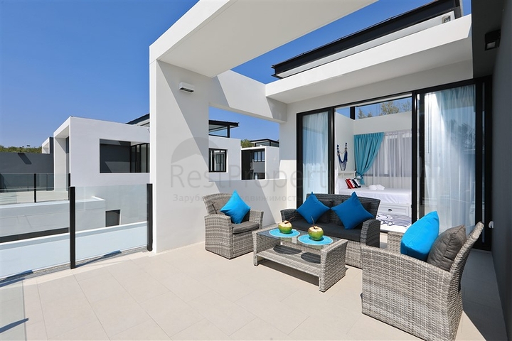 Вилла- дуплекс с тремя спальнями в новом комплексе