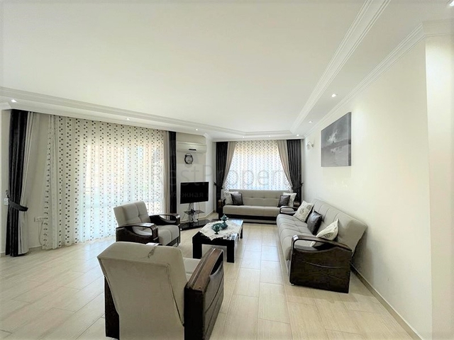 Просторная квартира 2+1 в районе Тосмур