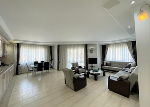 Просторная квартира 2+1 в районе Тосмур