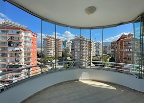 Просторная квартира 2+1 в районе Тосмур