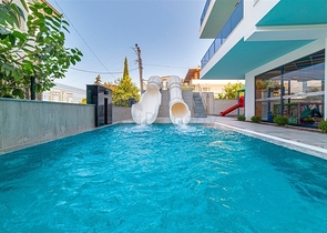 Квартира 2+1 с видом на море в Махмутларе