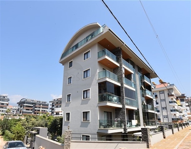 Просторный дуплекс 2+1 в районе Оба