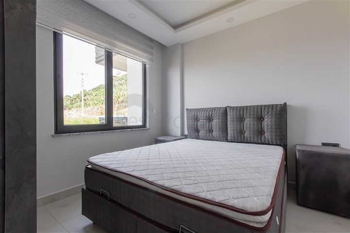 Меблированная квартира 1+1 всего в 750 м от пляжа Клеопатра