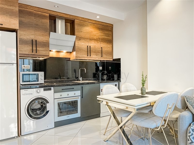 Квартира 1+1 с шикарным интерьером в комплексе отельного типа