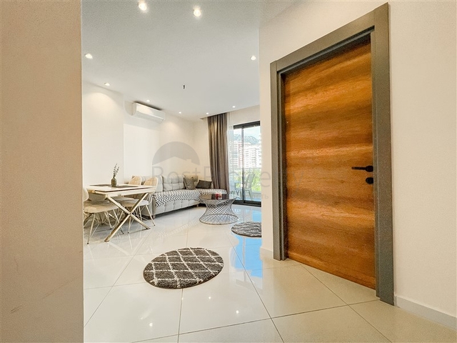 Квартира 1+1 с шикарным интерьером в комплексе отельного типа