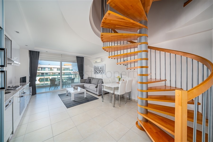 Пентхаус 2+1 в комплексе отельного типа в Авсалларе