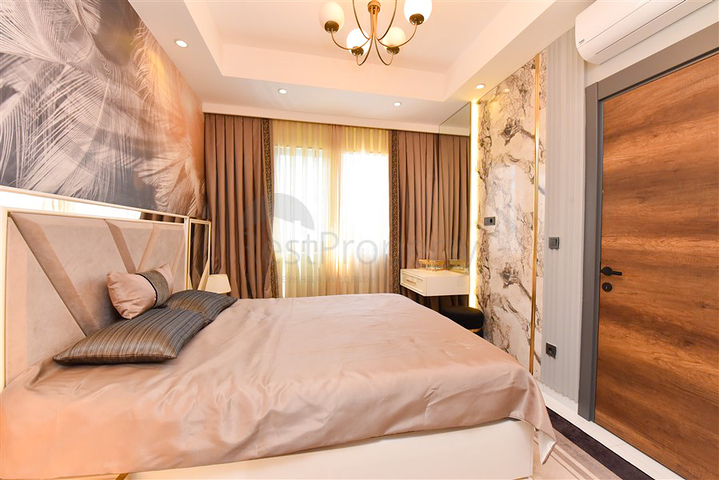 Шикарная квартира 2+1 в популярном комплексе в районе Махмутлар