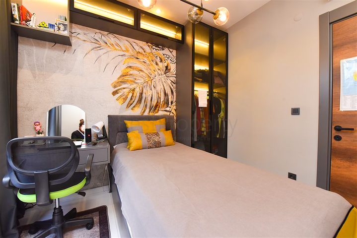 Шикарная квартира 2+1 в популярном комплексе в районе Махмутлар