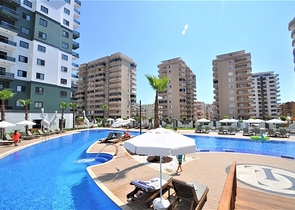 Шикарная квартира 2+1 в популярном комплексе в районе Махмутлар