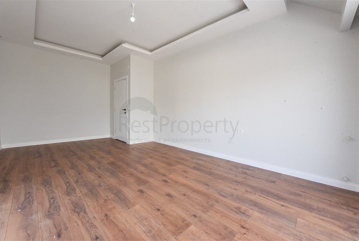 Пентхаус 3+1 в районе Махмутлар