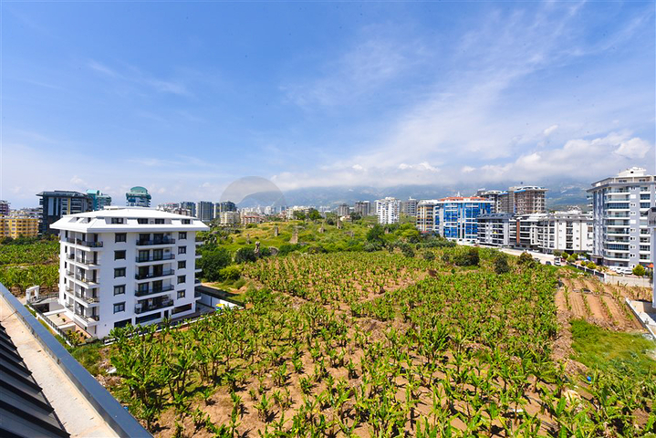 Пентхаус 3+1 в районе Махмутлар