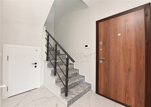 Пентхаус 3+1 в районе Махмутлар