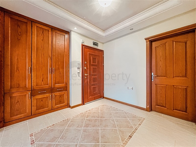 Квартира планировкой 2+1 в районе Махмутлар 50 м от моря