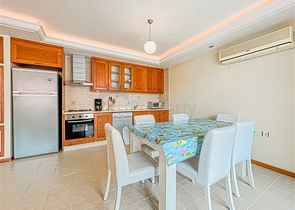 Квартира планировкой 2+1 в районе Махмутлар 50 м от моря