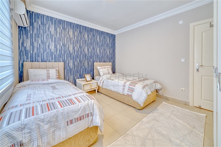 Апартаменты 2+1 в 150 метрах от моря в районе Махмутлар