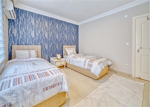 Апартаменты 2+1 в 150 метрах от моря в районе Махмутлар