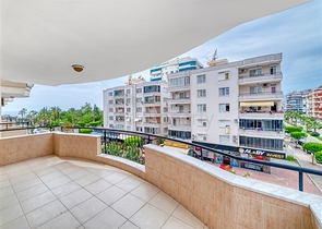 Апартаменты 2+1 в 150 метрах от моря в районе Махмутлар