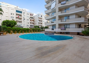 Апартаменты 2+1 в 150 метрах от моря в районе Махмутлар