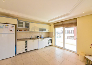 Просторная квартира 3+1 в районе Тосмур