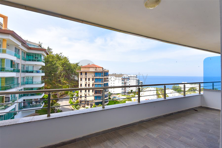 Пентхаус 3+1 в районе Каргыджак с возможностью получения Турецкого гражданства