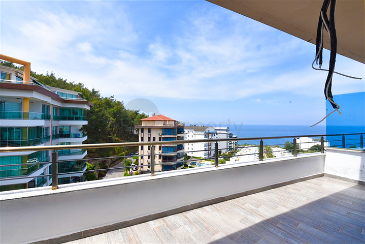 Пентхаус 3+1 в районе Каргыджак с возможностью получения Турецкого гражданства