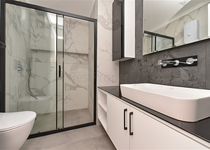 Просторная двухкомнатная квартира на Клеопатре