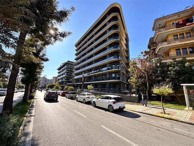 1+1 в новом комплексе на Клеопатре