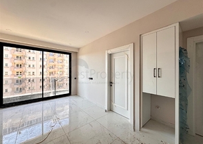 1+1 в новом комплексе на Клеопатре