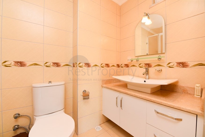 Квартира 3+1 в центре Алании