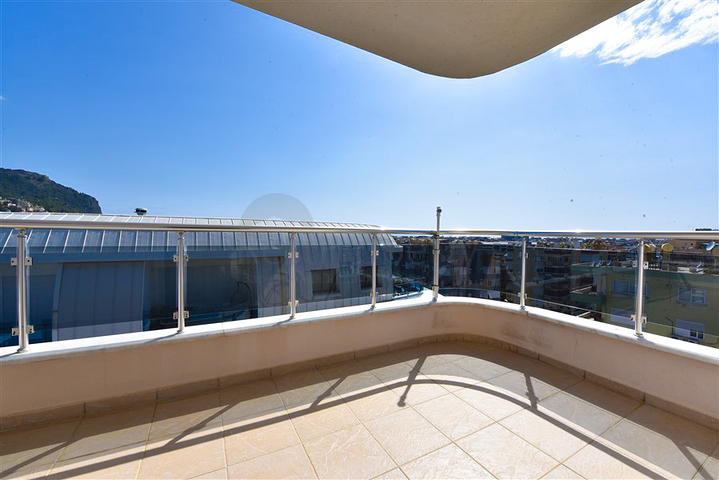 Квартира 3+1 в центре Алании