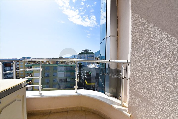 Квартира 3+1 в центре Алании