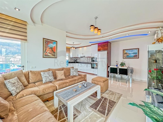 Квартира 2+1 с видом на море в районе Махмутлар