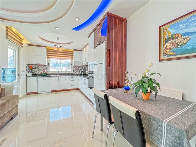 Квартира 2+1 с видом на море в районе Махмутлар