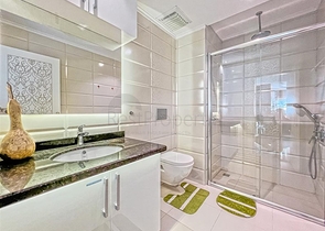 Квартира 2+1 с видом на море в районе Махмутлар