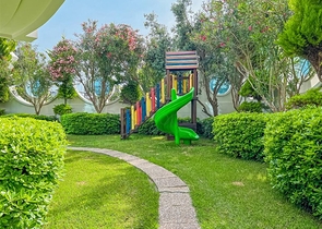 Квартира 2+1 с видом на море в районе Махмутлар