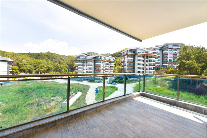 Апартаменты 2+1 в живописном районе Каргыджак всего в 300 м от моря