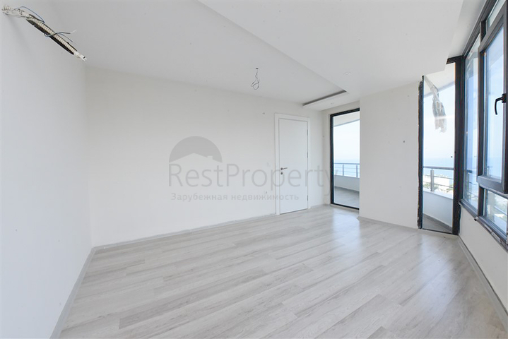 Новая квартира с шикарным видом в районе Каргыджак