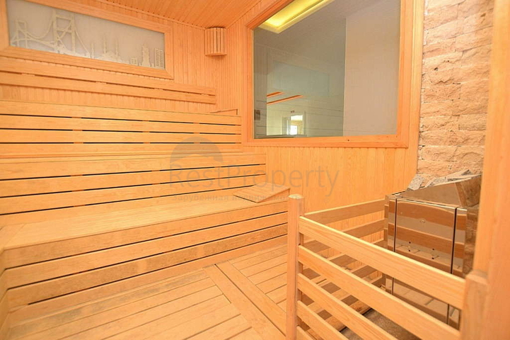 Новая квартира с шикарным видом в районе Каргыджак