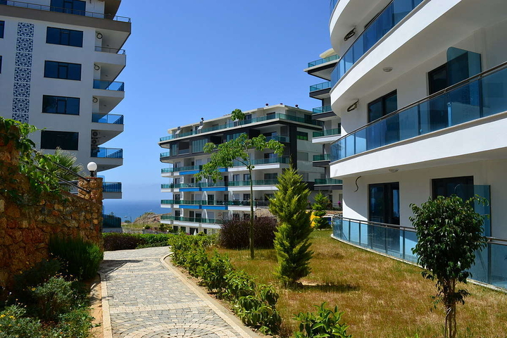 Новая квартира с шикарным видом в районе Каргыджак