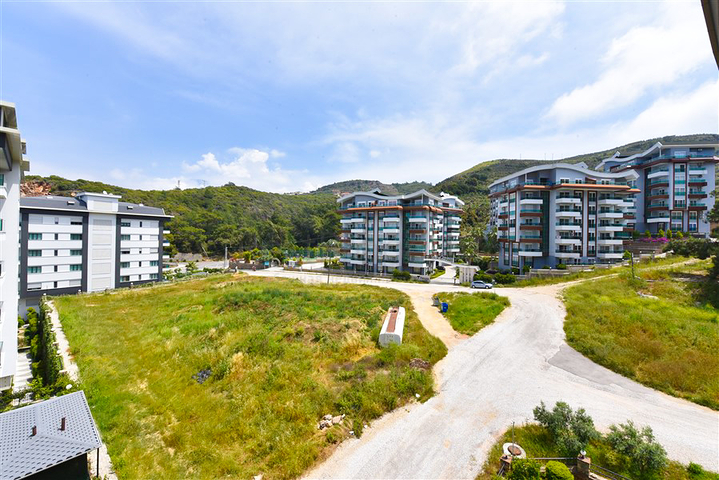 Просторные апартаменты 1+1 в районе Каргыджак