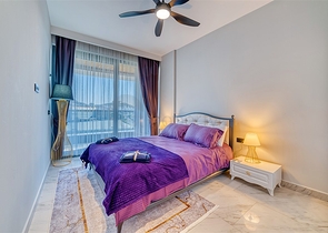 Двухкомнатная квартира на первой береговой линии в Каргыджак