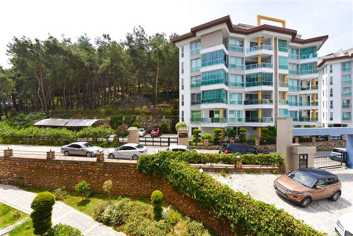 Квартира 1+1 в комплексе с инфраструктурой в районе Каргыджак