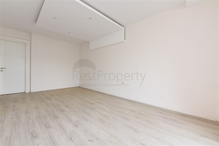 Роскошный пентхаус с видом на Средиземное море в районе Каргыджак