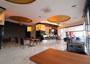 Апартаменты 1+1 в комплексе с отельной инфраструктурой в районе Махмутлар