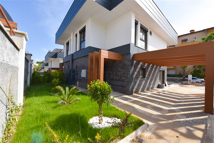 Вилла 4+1 для большой семьи 