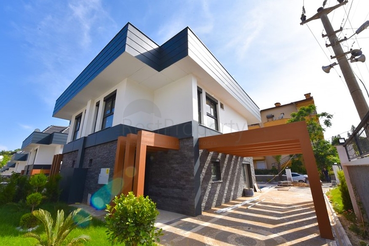 Вилла 4+1 для большой семьи 