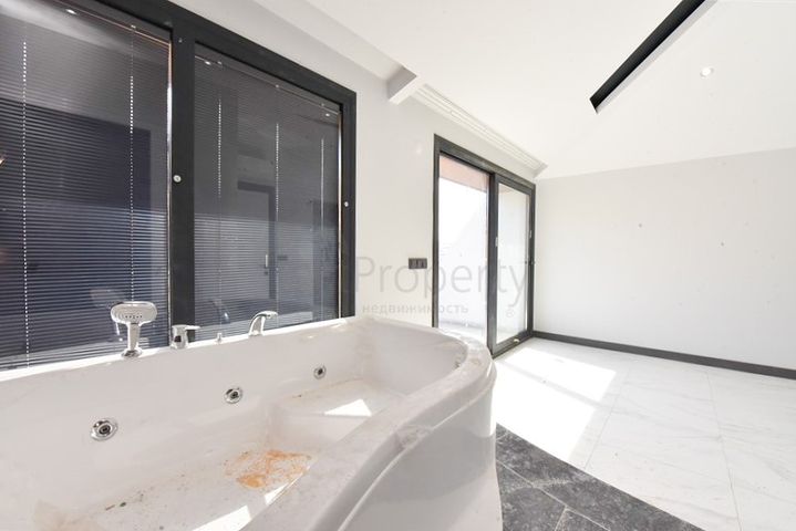 Вилла 4+1 для большой семьи 