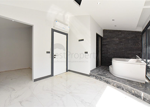 Вилла 4+1 для большой семьи 